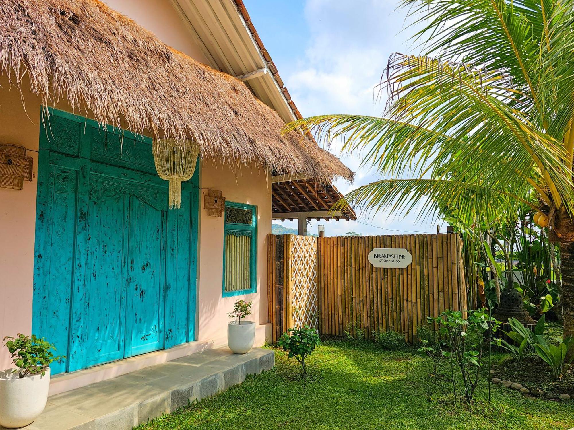Janur Bungalow 마겔랑 외부 사진
